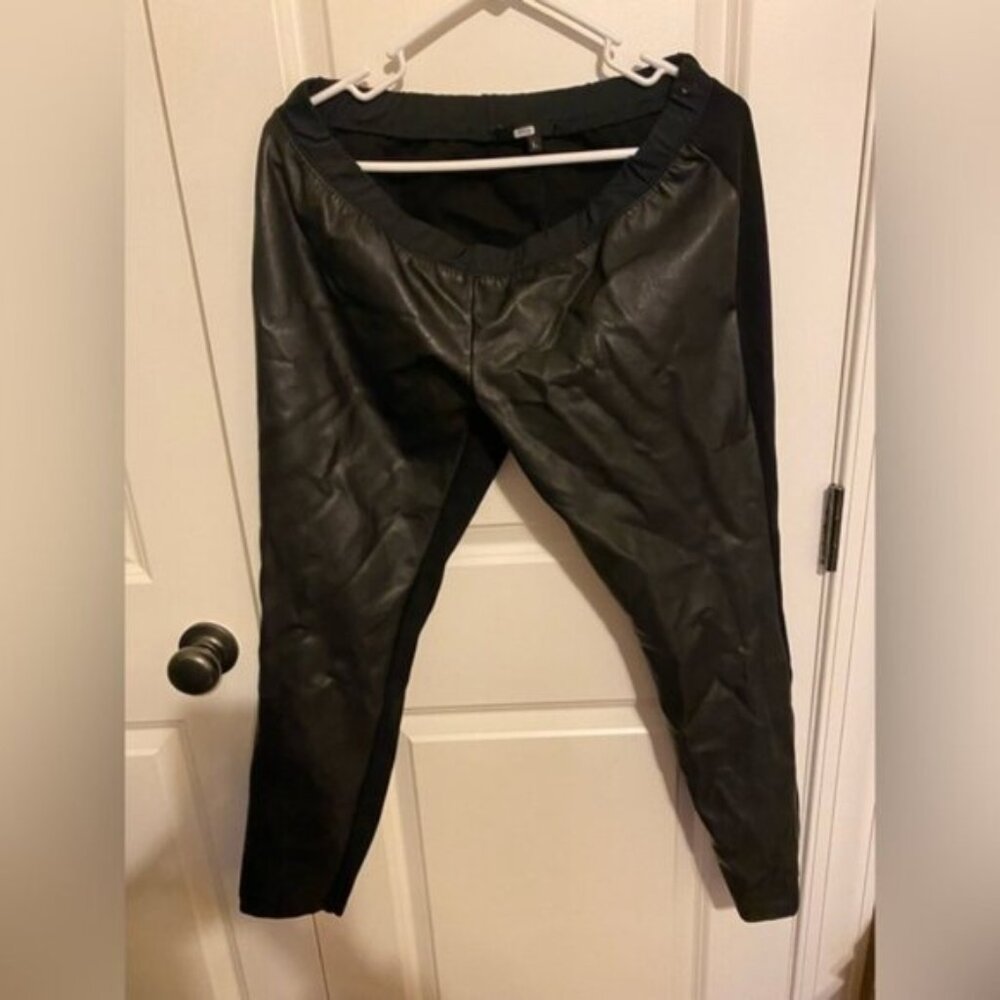 Ingrid & Isabel Large